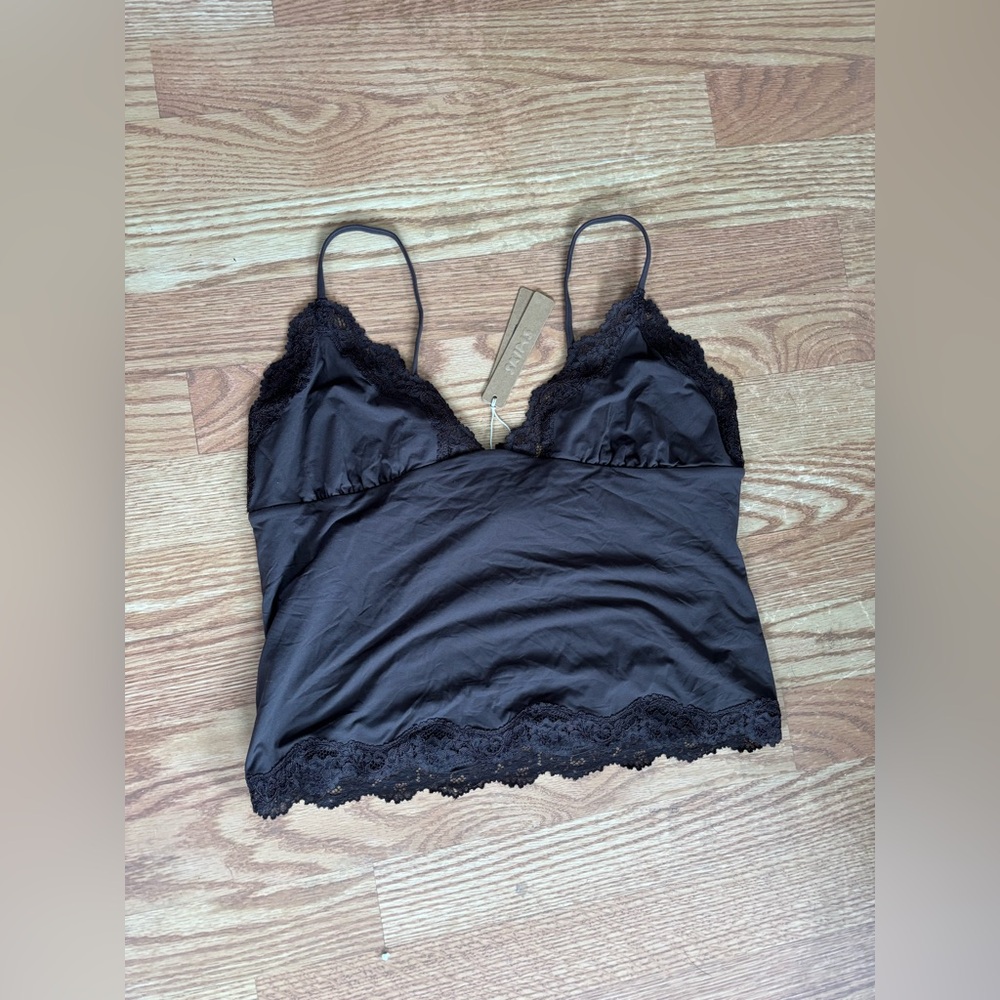 SKIMS Fits Everybody Lace Cropped Tank Bralette XL NWT Cocoa Brown Camisole Top - Picture 2 of 5